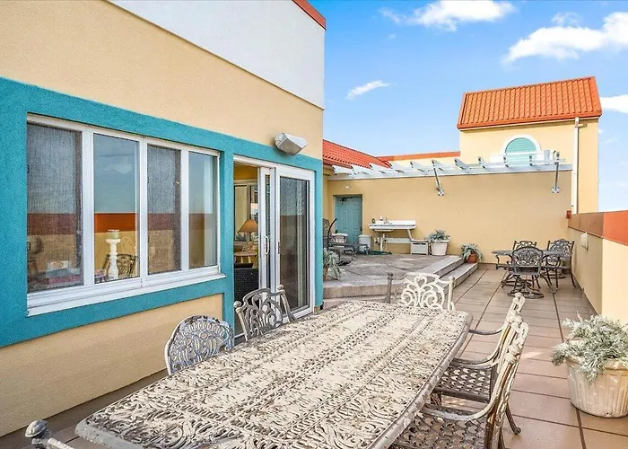 Holiday home 3 Bedroom Uptown Avalon Unit With Indoor Pool! Ocean City