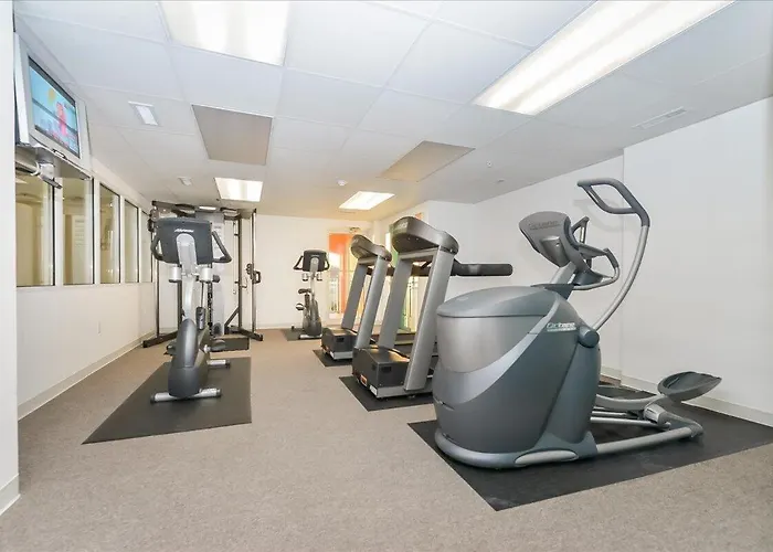 3 Bedroom Uptown Avalon Unit With Indoor Pool! Ocean City